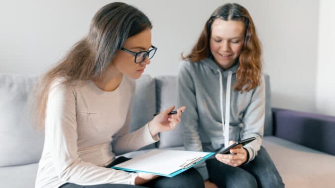 IA en Psicoterapia: ¿Qué Dice la Evidencia?